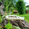 Kép 2/4 - Gyöngyház karkötő 8 mm