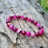 Kép 2/3 - Pink achát karkötő 8 mm, színkezelt