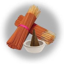 100% tisztaságú indiai stílusú füstölőpálcák és kúpok