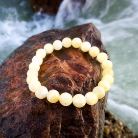 Narancs kalcit karkötő 8 mm