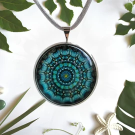 Lelki béke Mandala medálos nyaklánc Lelki béke Mandala medálos nyaklánc