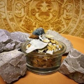 Palo Santo - Fehér Zsálya füstölőkeverék Palo Santo - Fehér Zsálya füstölőkeverék