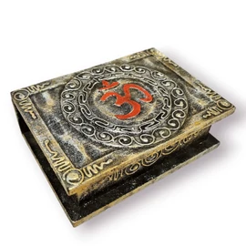 OM motívumos fadoboz - ezüst