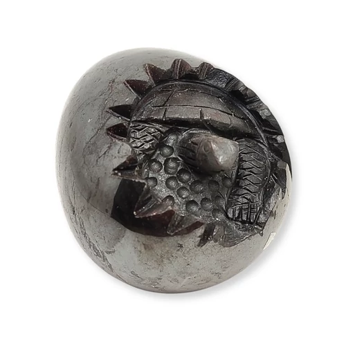 Hematit teknős tojás