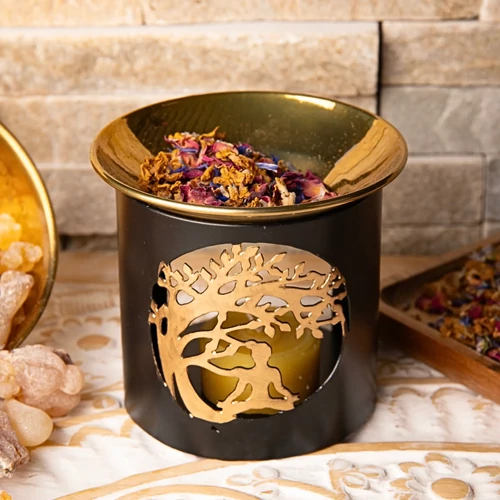 Buddha a Bódhifa alatt motívumos párologtató és égetőedény